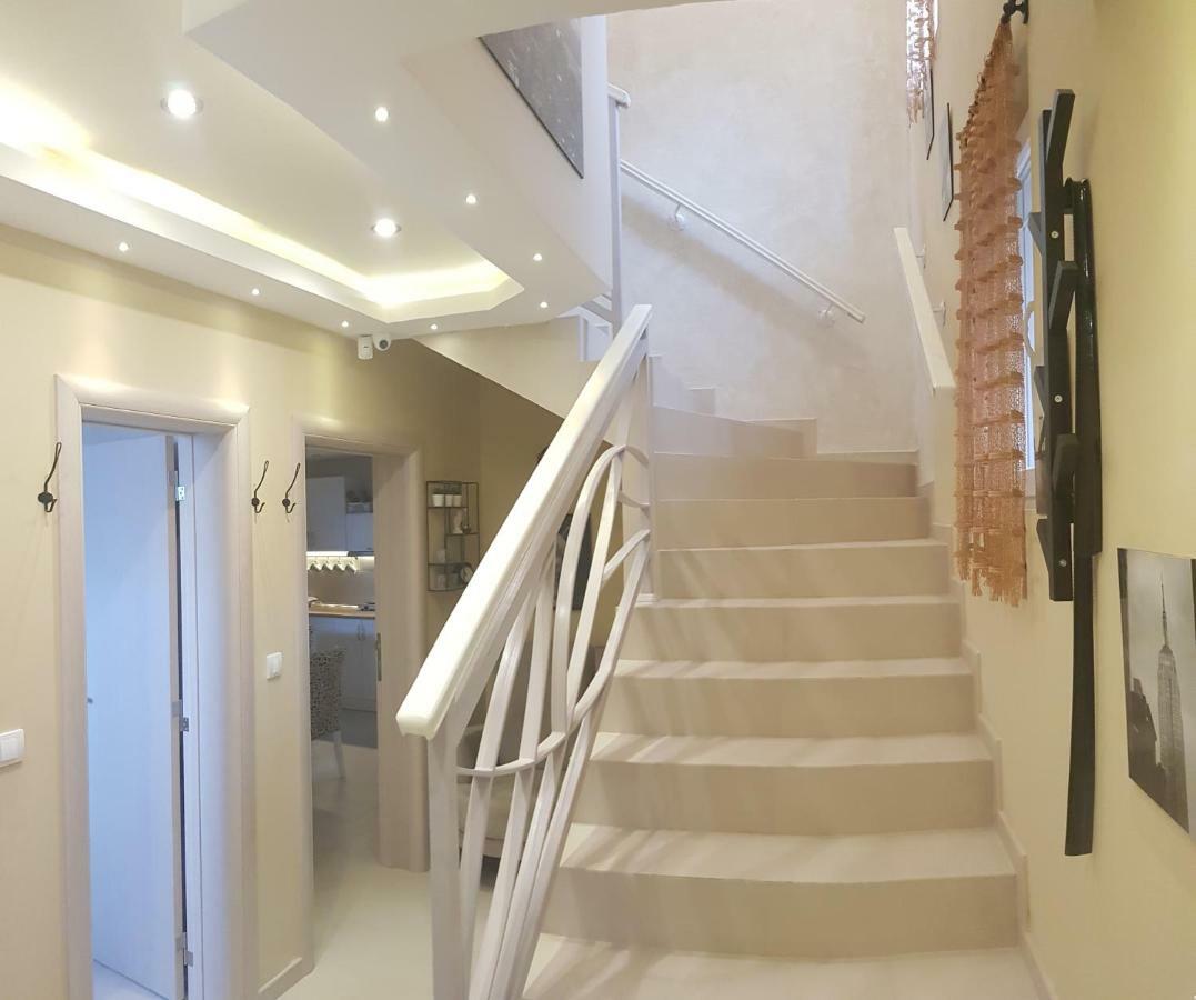 Apartments Exclusive Belgrad Exteriör bild