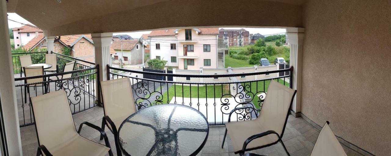 Apartments Exclusive Belgrad Exteriör bild