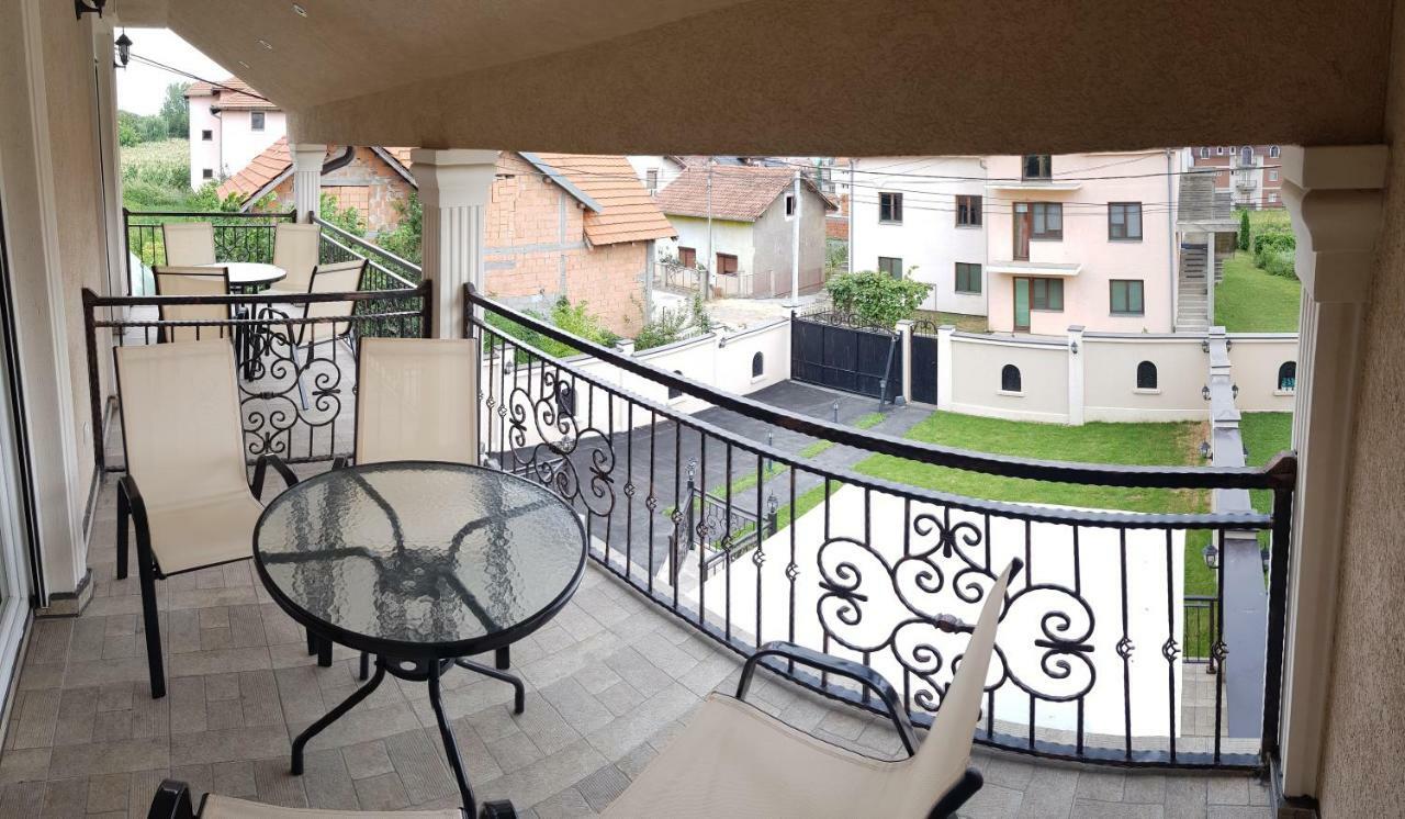 Apartments Exclusive Belgrad Exteriör bild